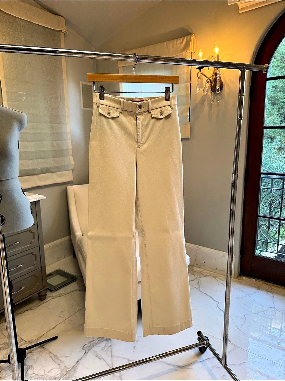 SPANX Wide Leg Pants in Cream Size XS Like New